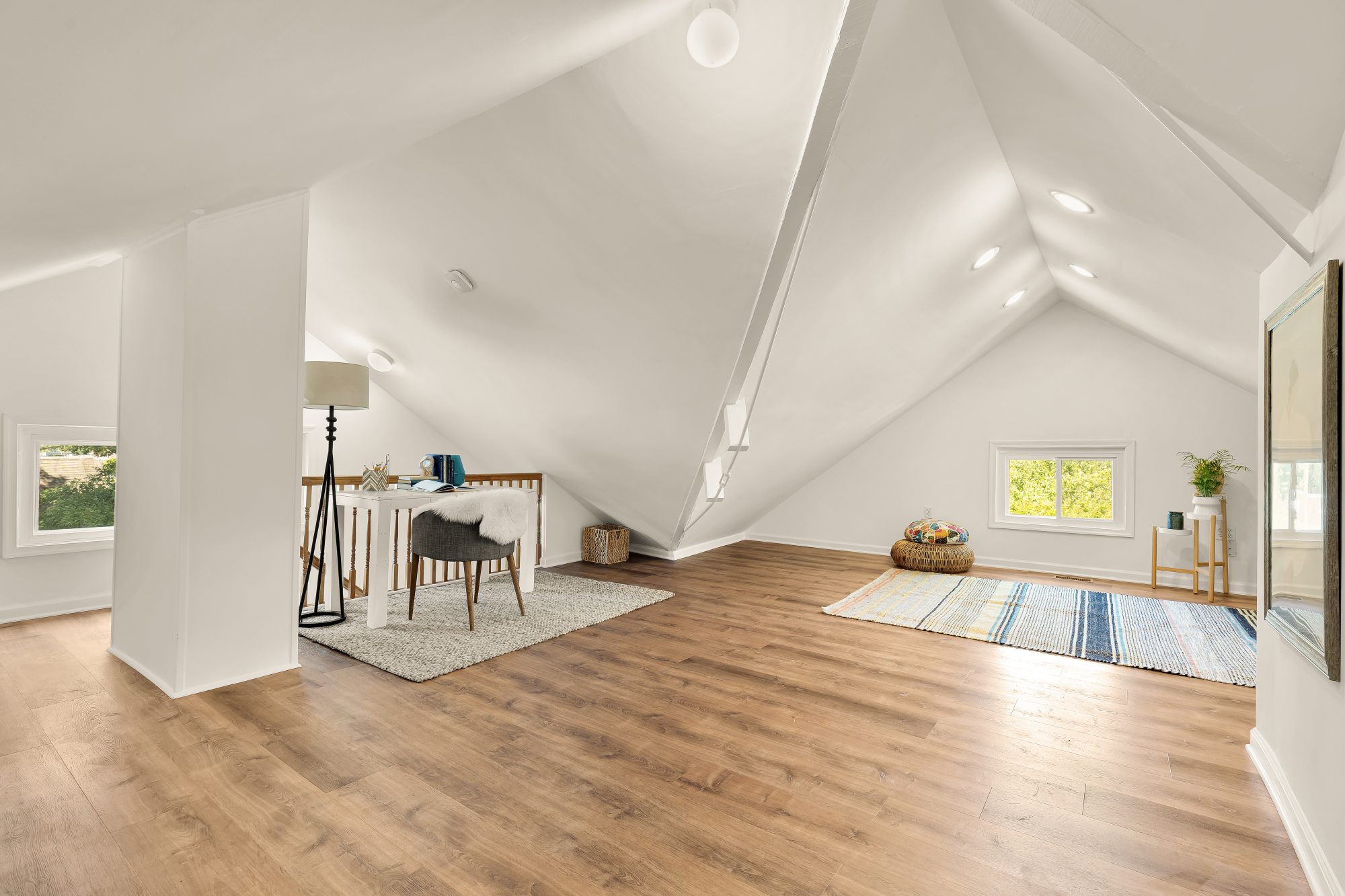 1231 Franklin St NE DC Family room